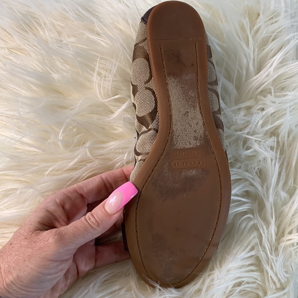 🔥COACH Chelsey Mat Calf Flats Size 6 Color is Chestnut & Khaki🔥 - Picture 8 of 10